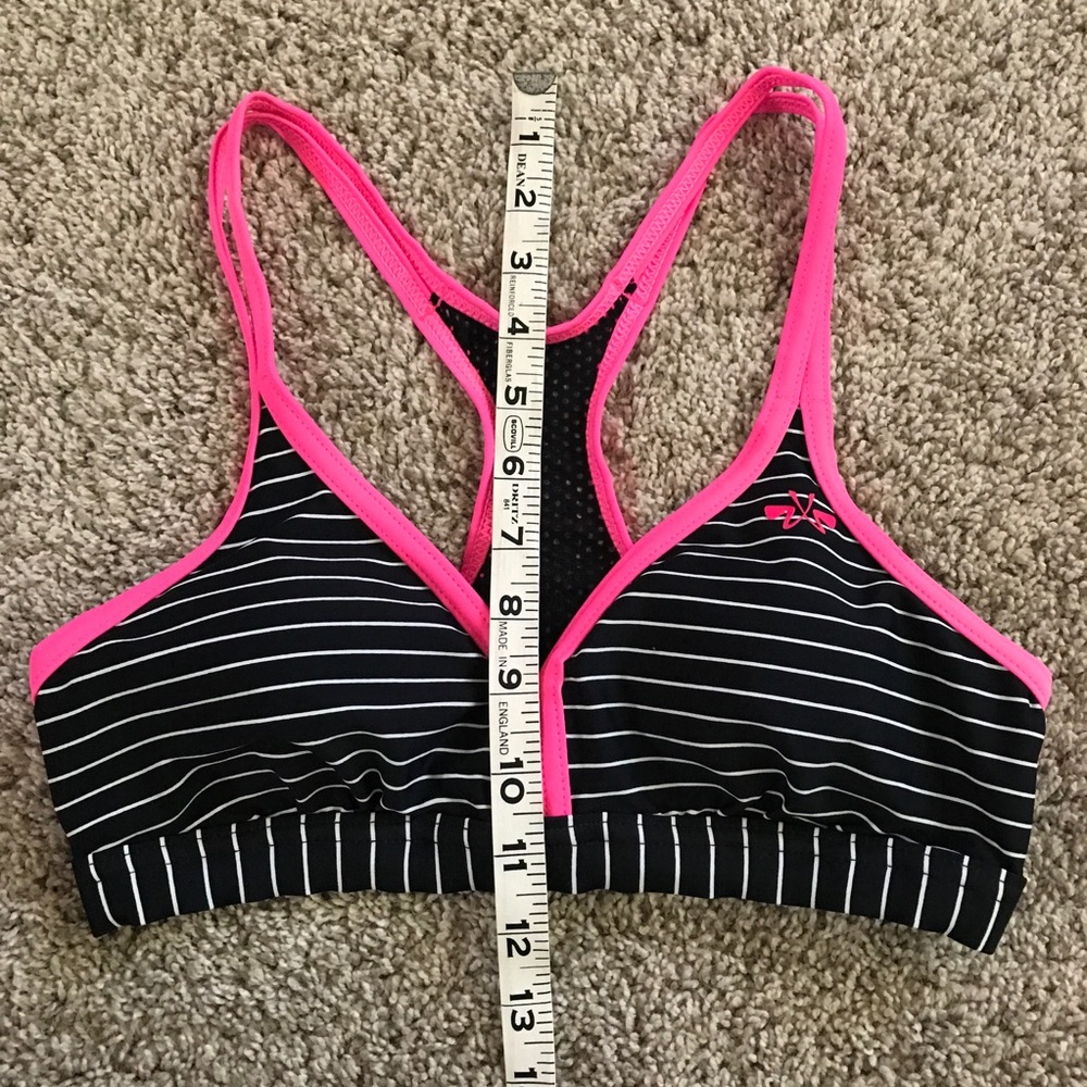 Sporty Bikini Top - Picture 3 of 7
